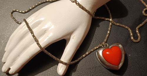 Collana donna con ciondolo